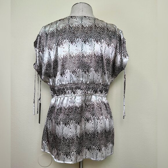 NEW BCBG MAX AZRIA Brown Satin Snake Print V-Neck Elastic Waist Blouse Top M - Picture 5 of 8